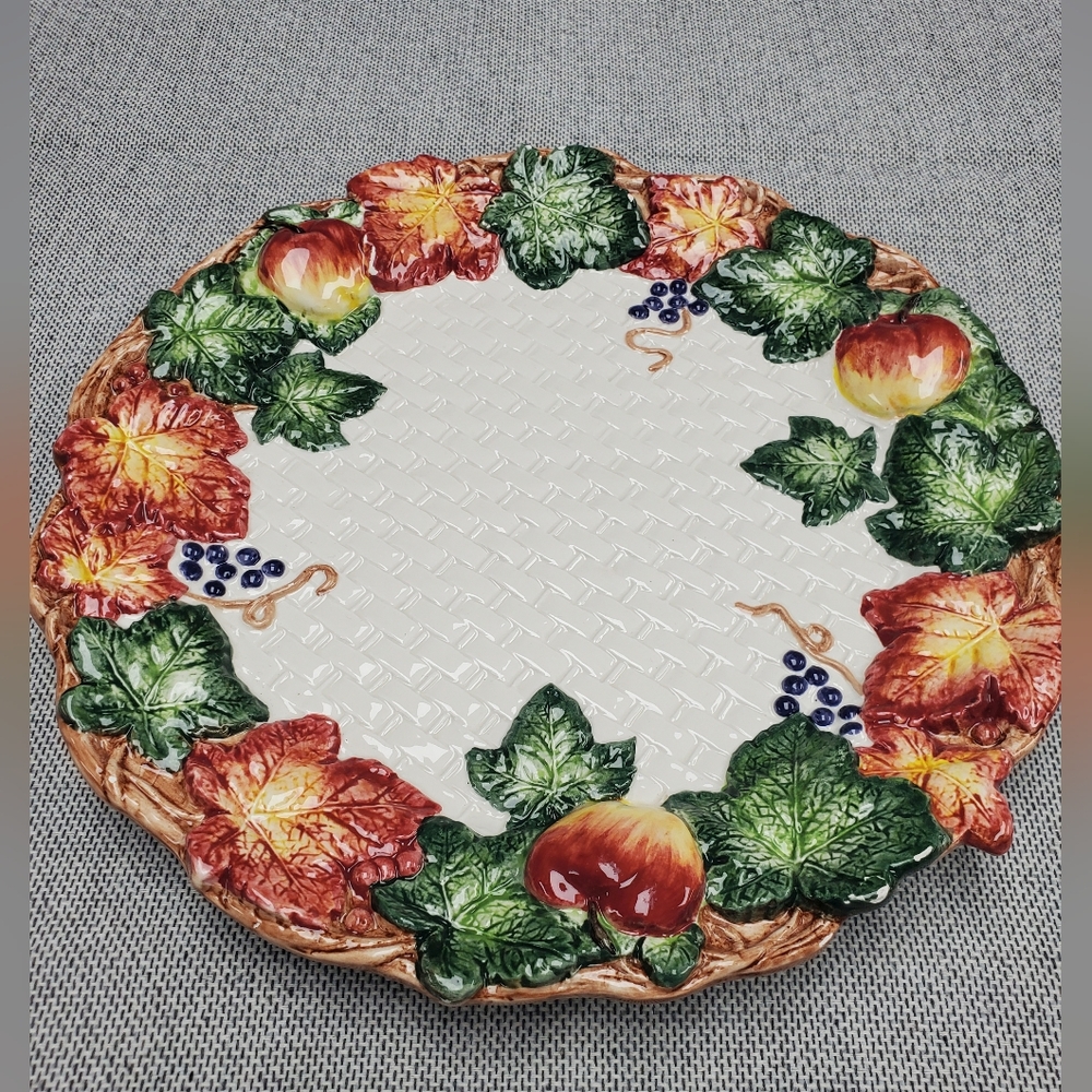 VINTAGE Fitz & Floyd 1994 Ceramic Majolica Plate Fruit and Leaf Design